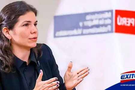 Claudia-Davila-Congreso-posturas-retroceder-MIMP-Exitosa