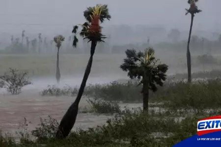 huracan-ian-llega-a-florida-estados-unidos-exitosA