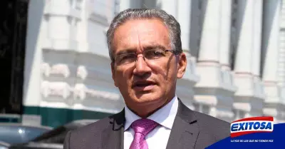 Alejandro-Aguinaga-Pedro-Castillo-Denuncia-Constitucional-Exitosa