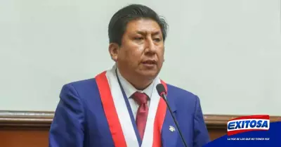Waldemar-Cerron-Gobierno-Pedro-Castillo-mocion-de-suspension-Peru-Libre-Exitosa