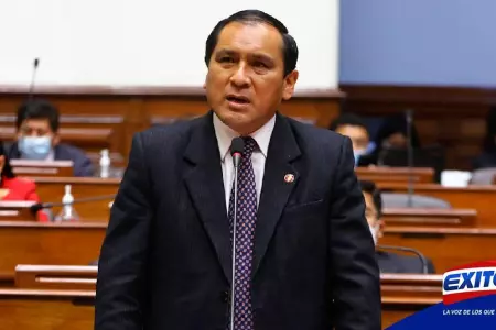 flavio-mamani-vocero-de-peru-libre-exitosa