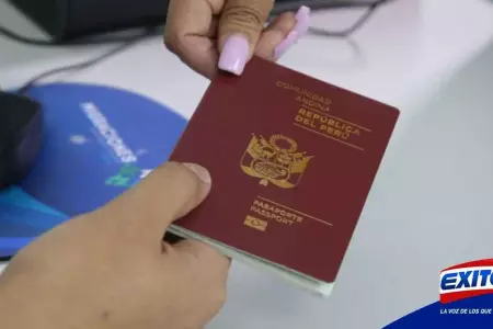 Migraciones-pasaportes-cita-viajeros-2-de-enero-exitosa