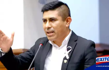 Congresista de Perú Libre, Alex Flores