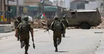 Tropas israelíes durante un enfrentamiento con palestinos