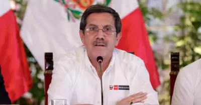 Jorge Chávez, ministro de Defensa