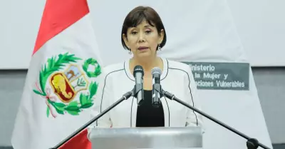 Ministra de la Mujer, Nancy Tolentino