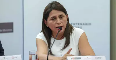 Ministra de Salud, Rosa Gutirrez