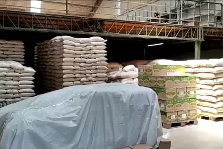 Hallan 52 toneladas de alimentos con gorgojos en almacenes de municipio