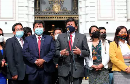 Bancada de Perú Libre pide tomar en cuenta dictamen de congresista Jaime Quito