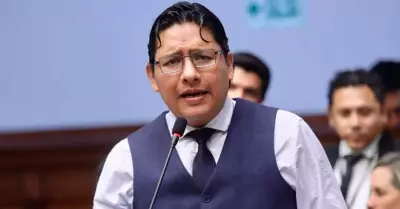 Congresista de Acción Popular, Ilich López