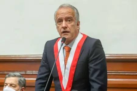 Congresista Hernando Guerra García
