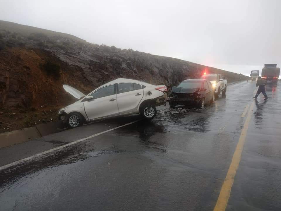 Policía y su copiloto mueren en accidente de tránsito en la carretera ...