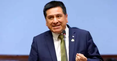 Luis Aragn, congresista de Accin Popular