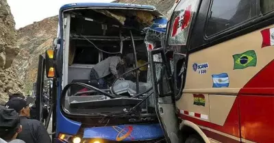 Choque entre dos mnibus dej como saldo heridos en Copuma