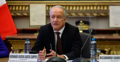 Hernando Guerra, presidente de la Comisión de Constitución