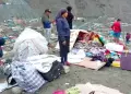 Arequipa: Damnificados tras huaico en Secocha duermen en cerros y tratan de recuperar sus pertenencias