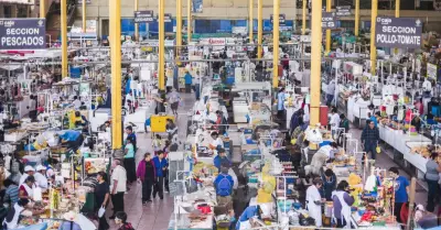 Mercados de Arequipa inician recoleccin de donaciones para damnificados en Seco