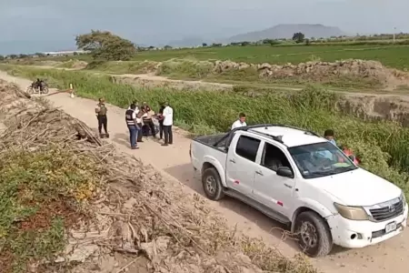 Agentes policiales llegaron al lugar de los hechos.