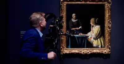 Exposicin dedicada al pintor Johannes Vermeer