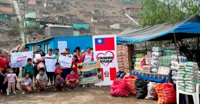 Embajada de Taiwn y Exitosa donan alimentos