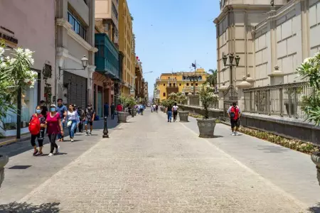 Declaran Centro Histórico de Lima como zona intangible para concentraciones públ