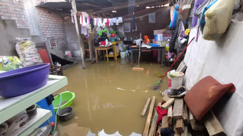 Distritos de Paucarpata y Mariano Melgar en emergencia por torrenciales lluvias