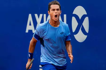 Juan Pablo Varillas en cuartos de final en el torneo ATP 250 Buenos Aires.