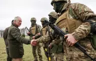 Carlos III expresa su "admiracin" por los militares ucranianos que se forman en Inglaterra