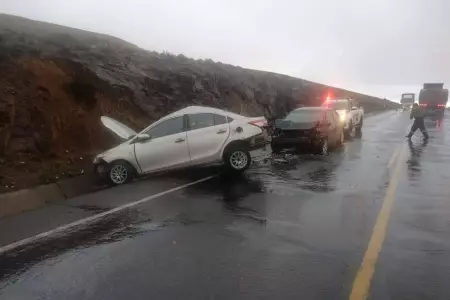 Polica y su copiloto mueren en accidente de trnsito en la carretera Arequipa-P