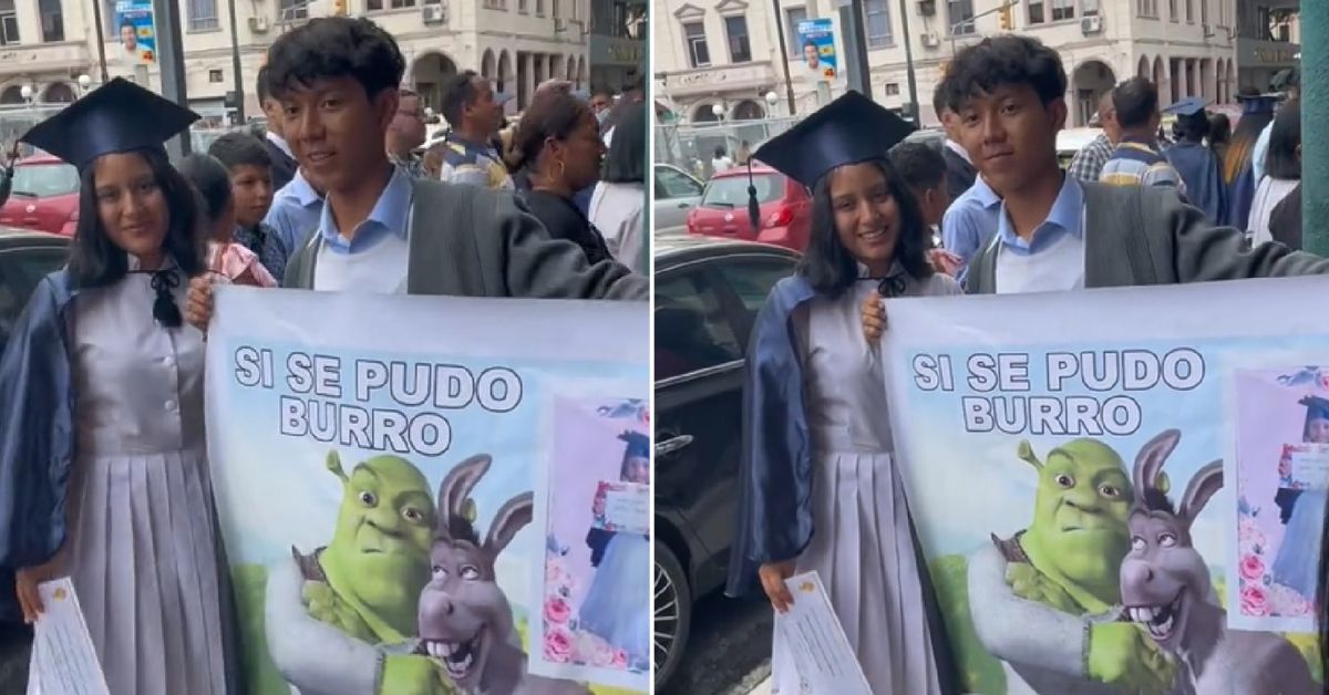 Joven Termina El Colegio Y Su Hermano Lleva Gigantografía Con Frase De Shrek Sí Se Pudo Burro 1957