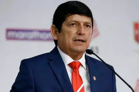 Agustín Lozano, presidente de la Federación Peruana de Fútbol