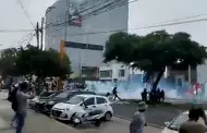Protestas en Lima: Enfrentamientos entre miembros de la Polica y manifestantes en Surco