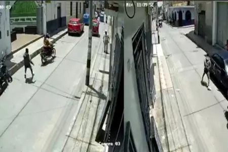 Sicarios en motocicletas atacan en pleno centro de ciudades de La Libertad.