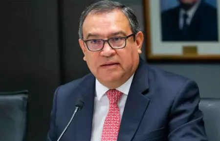 Alberto Otárola respalda a presidenta Boluarte