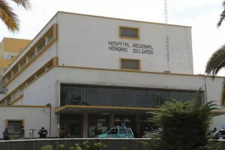 Equipos de hemodiálisis malogrados en Hospital Honorio Delgado Espinoza