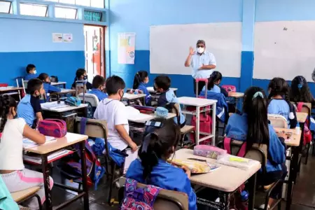 Gobierno anuncia suspensión de actividades escolares y universitarias en Lima y