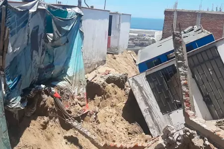Huaico provoca colapso de 4 viviendas en Trujillo.