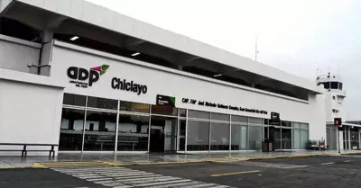 Aeropuerto de Chiclayo reanuda operaciones areas.
