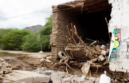 Intensas lluvias en Ica provocan que 13 viviendas queden destruidas y 38 afectad