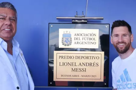 Lionel Messi recibió reconocimiento por parte de la AFA