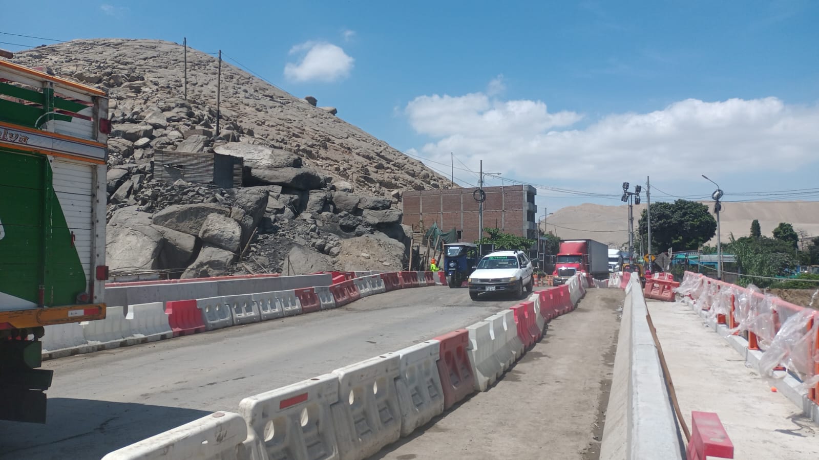 Pobladores de Casma exigen la construccin definitiva del puente Sechn