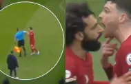 (VIDEO) Liverpool: Andrew Robertson va a reclamar a árbitro de la Premier League, pero recibe un codazo a cambio