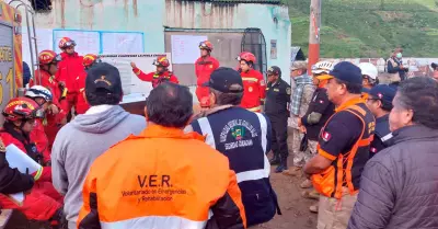 Indeci entreg 1.75 toneladas de ayuda humanitaria en Huaral.