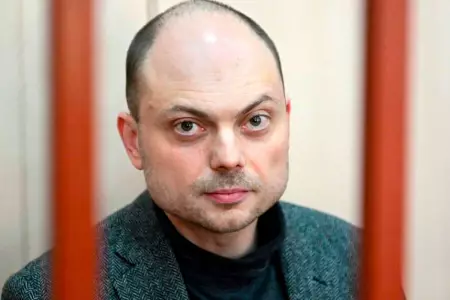 Crtico ruso Vladmir Kara-Murz es condenado a 25 aos de prisin por 'alta tra