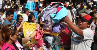 Nio Costero afecta venta de ropa en Gamarra.
