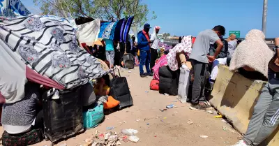 Extranjeros en frontera de Tacna.