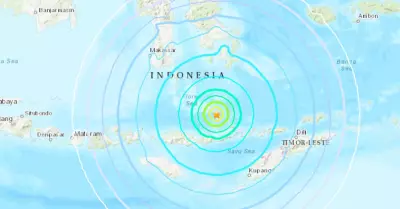 Terremoto de magnitud 7.1 sacude las costas de Indonesia.