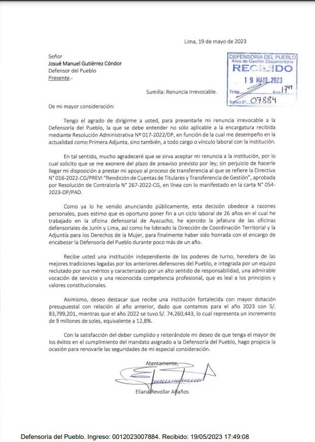 Carta de renuncia de Eliana Revollar.