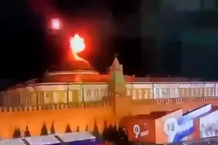 Presunto atentado contra Vladimir Putin, con drones, en el Kremlin.