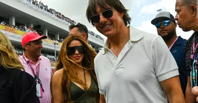 Tom Cruise estaría saliendo con Shakira, y conquistándola con detalles